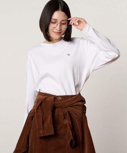 Arnold Palmer(アーノルドパーマー)の「シェア コットンスムース ラウンドヘム ロングTシャツ(Tシャツ/カットソー・レディース・ホワイト/ブラウン/ダークネイビー・M/S/XS/LL/L)」の4枚目の写真