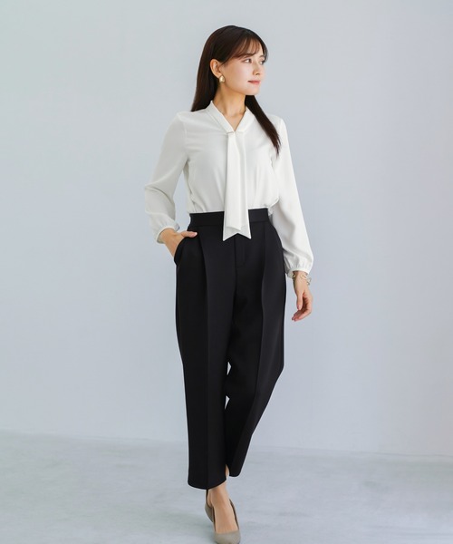 Emilyan(エミリアン)の「【 無敵のパンツ 】 ハイストレッチダンボールニット・センターシームストレートパンツ(その他パンツ・レディース・ネイビー/ライトベージュ/ブラック・S/M/L)」の20枚目の写真