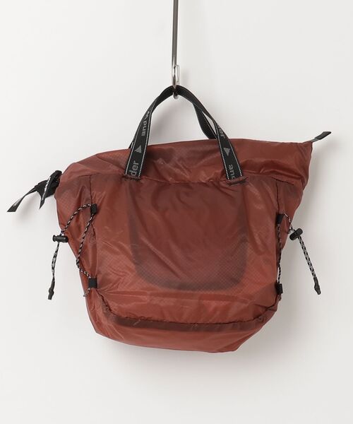 and wander(アンドワンダー)の「and wander/アンドワンダー sil mini tote bag(トートバッグ・メンズ・ピンク系その他4/ブラック・F)」の3枚目の写真