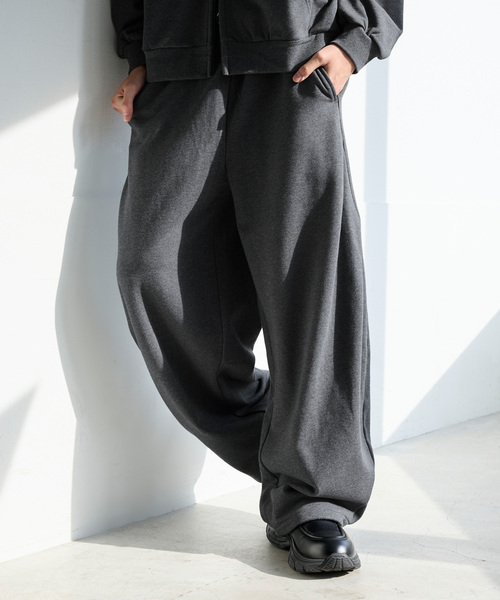 SERACE(セラス)の「【SERACE】HEAVY WEIGHT TWO TUCK CURVED SWEAT PANTS / ヘビーウェイト2タックカーブスウェットパンツ(スウェットパンツ・メンズ・チャコールグレー/杢グレー/ブラック系・S/M/L)」の9枚目の写真