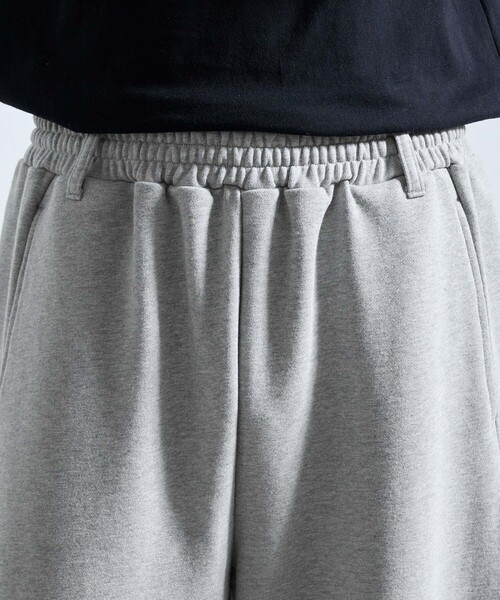 SERACE(セラス)の「【SERACE】HEAVY WEIGHT TWO TUCK CURVED SWEAT PANTS / ヘビーウェイト2タックカーブスウェットパンツ(スウェットパンツ・メンズ・チャコールグレー/杢グレー/ブラック系・S/M/L)」の13枚目の写真