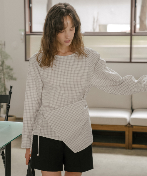 TILL I DIE（ティルアイダイ）の「Wrap check blouse [TIFA06BL05]_Charcoal（シャツ/ブラウス・レディース・ダークグレー・FREE）」の3枚目の写真
