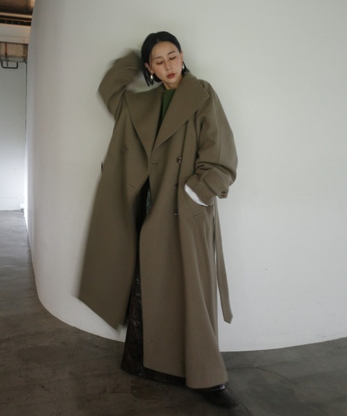 Ameri(アメリ)の「UND WOOL ASYMMETRY STAND COLLAR COAT(ダウンジャケット/コート・レディース・アイボリー/カーキ/ブラック/ライトブルー・SMALL/MEDIUM/SHORT)」の6枚目の写真