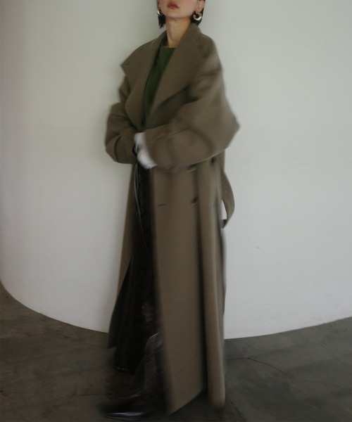 Ameri(アメリ)の「UND WOOL ASYMMETRY STAND COLLAR COAT(ダウンジャケット/コート・レディース・アイボリー/カーキ/ブラック/ライトブルー・SMALL/MEDIUM/SHORT)」の16枚目の写真