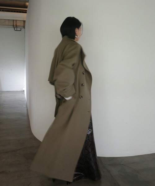 Ameri(アメリ)の「UND WOOL ASYMMETRY STAND COLLAR COAT(ダウンジャケット/コート・レディース・アイボリー/カーキ/ブラック/ライトブルー・SMALL/MEDIUM/SHORT)」の9枚目の写真