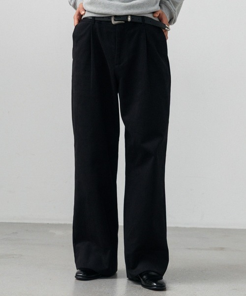 LURAKU(ルラク)の「【LURAKU】Wide Twill Chino pants / ワイドツイルチノパンツ(チノパンツ・メンズ・ベージュ/ブラック・SMALL/MEDIUM/LARGE)」の10枚目の写真
