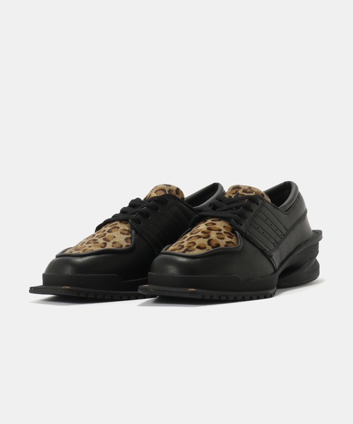 adidas Originals(アディダスオリジナルス)の「adidas Originals FORUM SQ LOAFER W KJ8219(スニーカー・レディース・ブラック・23.5cm/24cm/24.5cm)」の7枚目の写真