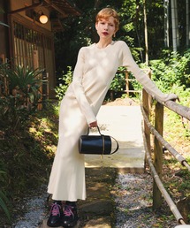OMMO（オーエムエムオー）の「CURVE RIB KNIT OP（ワンピース）」