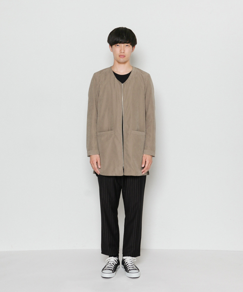 SENSE OF PLACE by URBAN RESEARCH（センスオブプレイスバイアーバンリサーチ）の「ベロアロングノーカラーZIPシャツ（シャツ/ブラウス・メンズ・ベージュ/ブラック・LARGE/MEDIUM）」の4枚目の写真