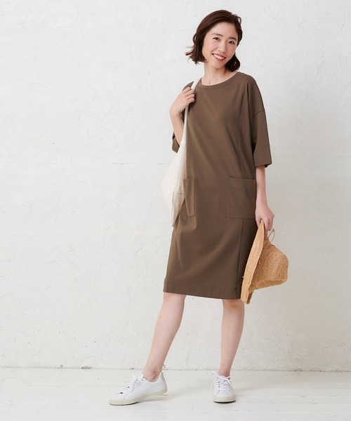 SweetMommy（スウィートマミー）の「【復刻】BIG Tシャツワンピース [マタニティ・授乳服]（マタニティウェア/グッズ・レディース・ネイビー/カーキ/ピンク/ライトブルーグレー/ブラック/ベージュ/モカ/アイボリー・FREE）」の6枚目の写真