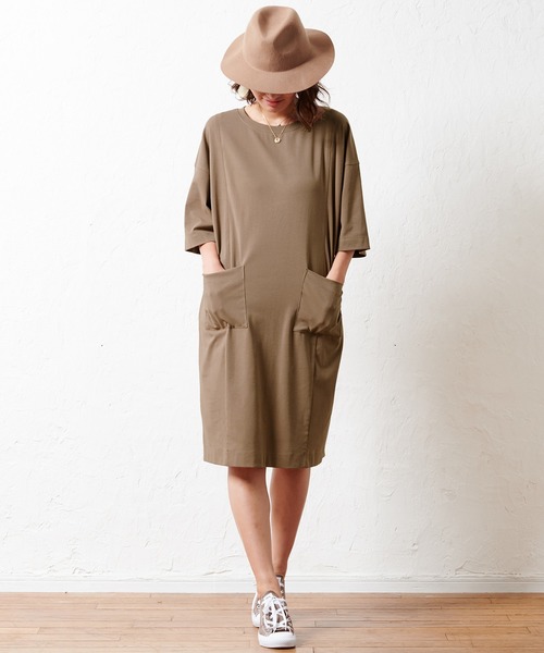 SweetMommy（スウィートマミー）の「【復刻】BIG Tシャツワンピース [マタニティ・授乳服]（マタニティウェア/グッズ・レディース・ネイビー/カーキ/ピンク/ライトブルーグレー/ブラック/ベージュ/モカ/アイボリー・FREE）」の4枚目の写真