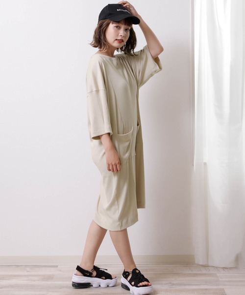 SweetMommy（スウィートマミー）の「【復刻】BIG Tシャツワンピース [マタニティ・授乳服]（マタニティウェア/グッズ・レディース・ネイビー/カーキ/ピンク/ライトブルーグレー/ブラック/ベージュ/モカ/アイボリー・FREE）」の17枚目の写真