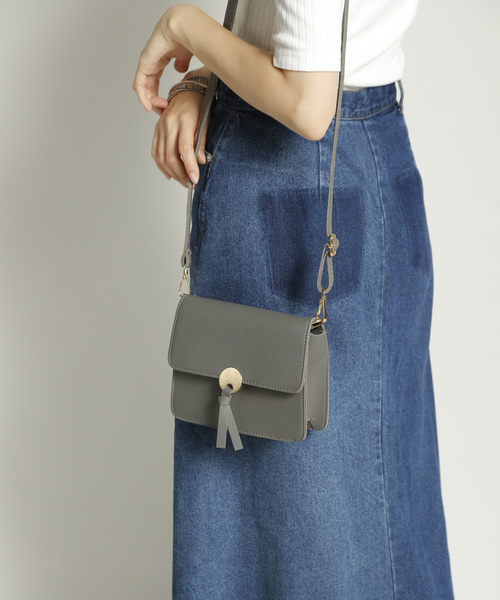 PLAIN CLOTHING(プレーンクロージング)の「ミニショルダーバッグ【PLAIN CLOTHING】(ショルダーバッグ・レディース・ブラック/グレー/キャメル・FREE)」の18枚目の写真