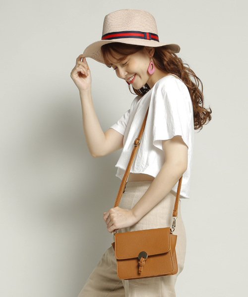 PLAIN CLOTHING(プレーンクロージング)の「ミニショルダーバッグ【PLAIN CLOTHING】(ショルダーバッグ・レディース・ブラック/グレー/キャメル・FREE)」の14枚目の写真