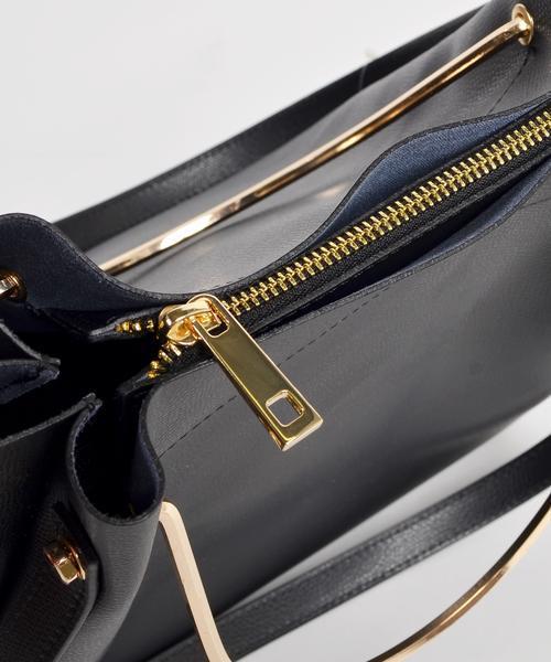 MARCO BIANCHINI（マルコビアンチーニ）の「MARCO BIANCHINI:ゴールドカラーハンドル2WAYバッグ◇（トートバッグ・レディース・レッド/ベージュ/ブラック/ライトブルー/キャメル/オレンジ・ONE SIZE）」の16枚目の写真