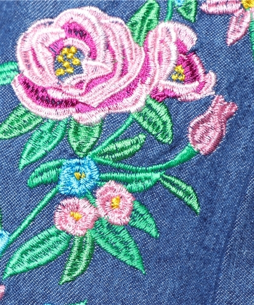 WEGO（ウィゴー）の「WEGO/5分袖刺繍スキッパーシャツ（シャツ/ブラウス・レディース・オフホワイト/インディゴブルー・FREE）」の16枚目の写真