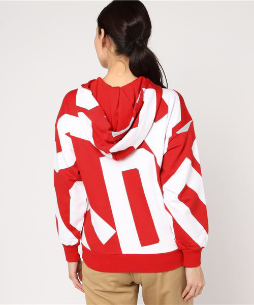 adidas（アディダス）の「オリジナルス フーディ[OVERSIZED HOODIE]（パーカー・レディース・レッド・SMALL/MEDIUM/LARGE/XX-LARGE/X-SMALL/XXX-LARGE）」の3枚目の写真