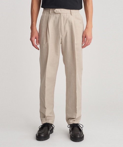 Saturdays NYC（サタデーズ ニューヨークシティ ）の「Gordy Linen Pleated Pants（スラックス・メンズ・ブラック/オリーブ/オフホワイト/パープル・28/29/30/31/32/34）」の2枚目の写真