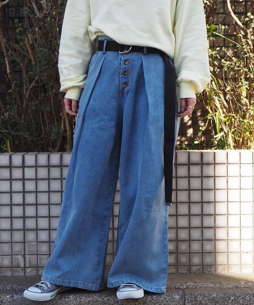 tiptop（ティップトップ）の「ベルト付き前ボタンワイドパンツ（その他パンツ・レディース・ベージュ/ネイビー/サックスブルー/ブルー/アイボリー・FREE）」の5枚目の写真