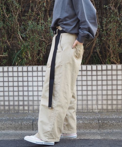 tiptop（ティップトップ）の「ベルト付き前ボタンワイドパンツ（その他パンツ・レディース・ベージュ/ネイビー/サックスブルー/ブルー/アイボリー・FREE）」の12枚目の写真