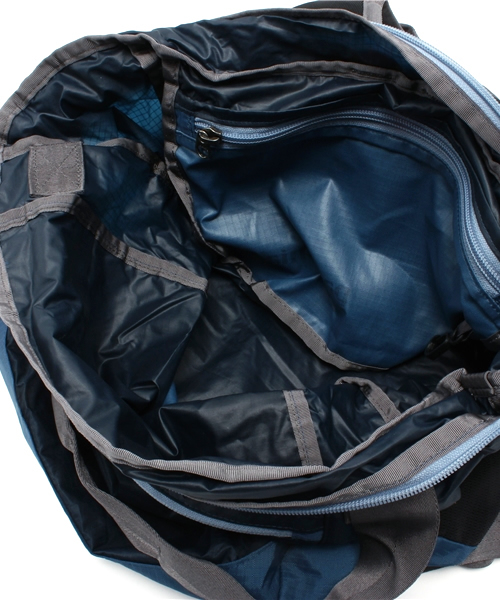 BEAMS BOY（ビームスボーイ）の「Patagonia / LightWeight Travel Tote（トートバッグ・レディース・イエロー/ネイビー・ONE SIZE）」の11枚目の写真