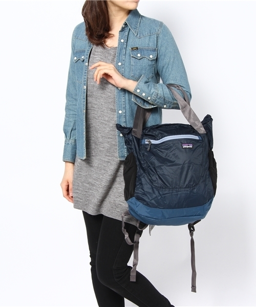 BEAMS BOY（ビームスボーイ）の「Patagonia / LightWeight Travel Tote（トートバッグ・レディース・イエロー/ネイビー・ONE SIZE）」の15枚目の写真