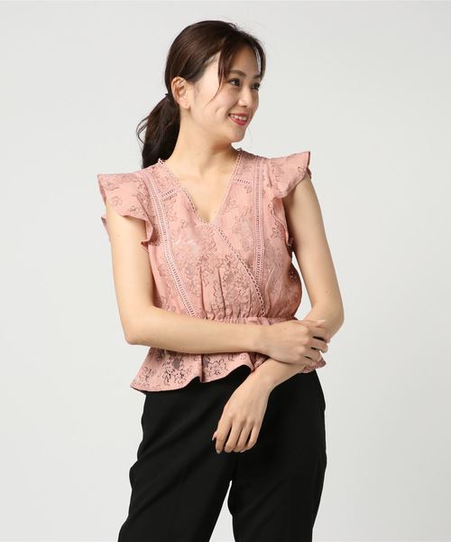 Doux archives Hamac(ドゥアルシーヴ アマーク)の「綿混レースカシュクール風半袖ブラウス(シャツ/ブラウス・レディース・ブラック/オフホワイト/ピンクベージュ・MEDIUM)」の3枚目の写真