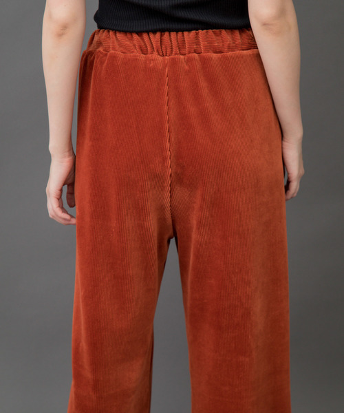 Munich（ミューニック）の「コーデュロイジャージー　ワイドイージーパンツ（その他パンツ・レディース・ベージュ/アイボリー/ダークグレー/ダークオレンジ・S/XS/M）」の16枚目の写真