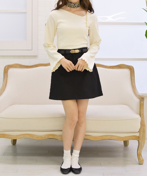 PairPair（ペアペア）の「スカーフ付ワンショルダープルオーバー（Tシャツ/カットソー・レディース・ブラック/アイボリー/モカ/レンガ・FREE）」の10枚目の写真