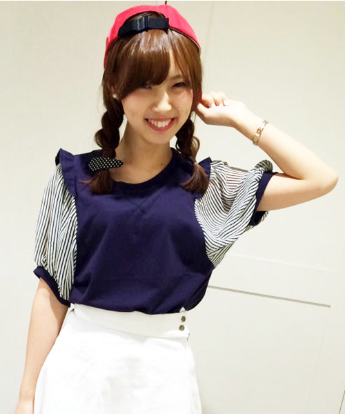 one after another NICE CLAUP(ワンアフターアナザーナイスクラップ)の「【ナイスクラップ】袖ストライププルオーバー(Tシャツ/カットソー・レディース・オフホワイト/パープル/ネイビー・FREE)」の2枚目の写真