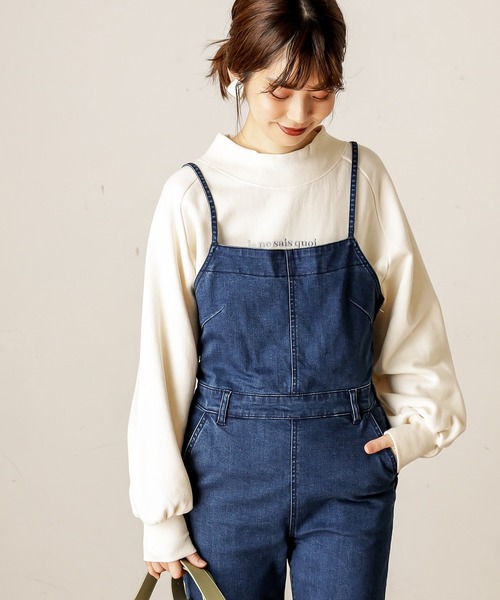 natural couture(ナチュラルクチュール)の「裏起毛裏毛ラグランロゴスウェット(スウェット・レディース・ブラウン/オフホワイト/サックスブルー/ライトベージュ・FREE)」の2枚目の写真