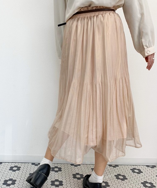 apres jour(アプレジュール)の「ラメシアープリーツスカート【ZOZOTOWN限定アイテム】(スカート・レディース・ベージュ/グレー/アイボリー/ミント/モカ・フリー)」の15枚目の写真