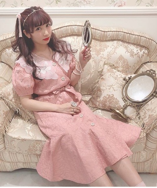 ワンピース pansy collar dress Strapless Sequin Gown with High Slit and Crisscross Back