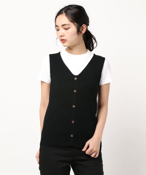 KOBE LETTUCE（コウベレタス）の「センターボタンリブニットトップス（ニット/セーター・レディース・マスタード/ブラック/オフホワイト/ベージュ・FREE）」の7枚目の写真