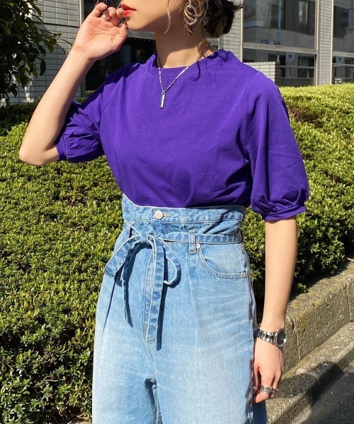 PAGEBOY（ページボーイ）の「ボリュームスリーブTEE（Tシャツ/カットソー・レディース・オフホワイト/ブラック/グレイッシュベージュ/モスグリーン/パープル/イエロー系その他/ダークブラウン・FREE）」の16枚目の写真