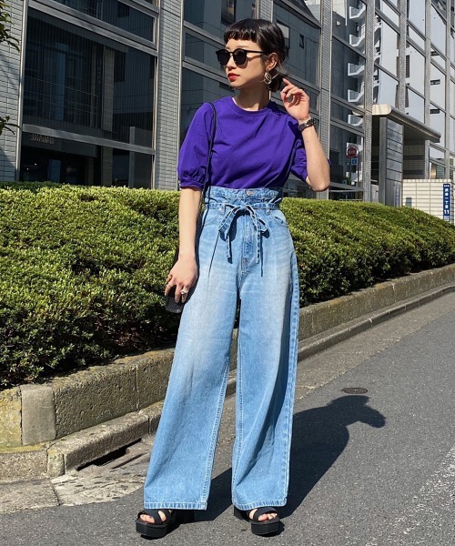 PAGEBOY（ページボーイ）の「ボリュームスリーブTEE（Tシャツ/カットソー・レディース・オフホワイト/ブラック/グレイッシュベージュ/モスグリーン/パープル/イエロー系その他/ダークブラウン・FREE）」の17枚目の写真