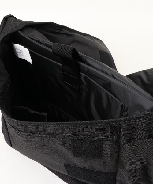 Oakley メッセンジャーバッグ ブラック オークリー OAKLEY メッセンジャーバッグ ESSENTIAL SHOULDER