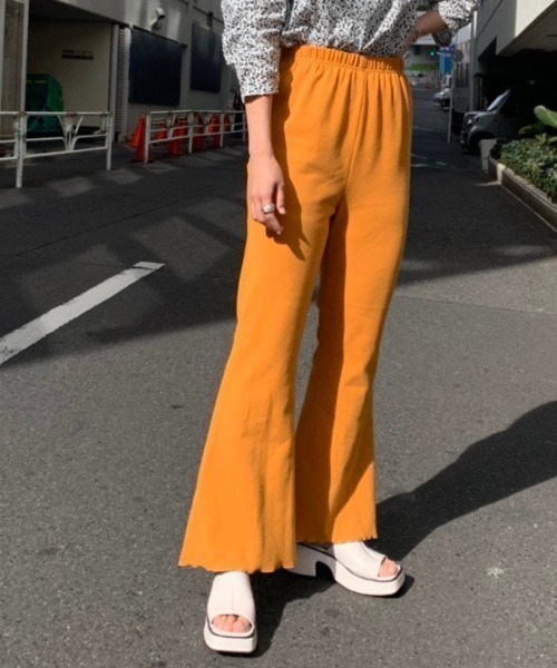 Kastane（カスタネ）の「メロウフレアパンツ（その他パンツ・レディース・サックスブルー/オレンジ/アイボリー・1/2）」の15枚目の写真