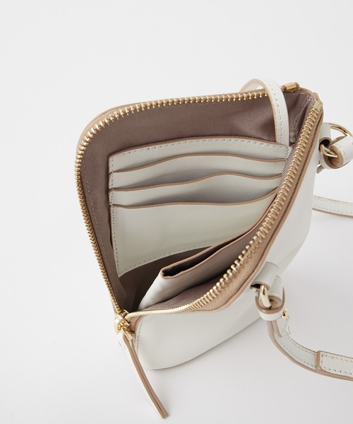 story.（ストーリー）の「【STORY(ストーリー)】スマホ