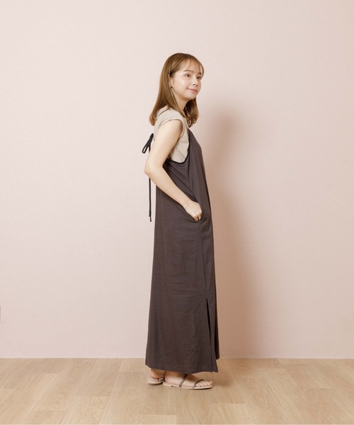 flower（フラワー）の「パイピングキャミワンピース（ワンピース・レディース・ベージュ/ブラック・FREE）」の7枚目の写真