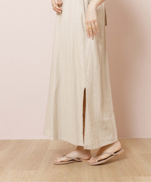 flower（フラワー）の「パイピングキャミワンピース（ワンピース・レディース・ベージュ/ブラック・FREE）」の21枚目の写真