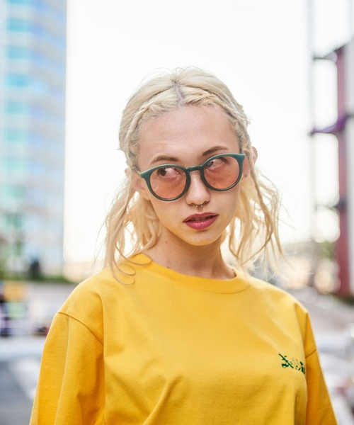 X-girl(エックスガール)の「BOSTON FLAME SUNGLASSES(サングラス・レディース・ブラウン/グレー/グリーン・ONE SIZE)」の3枚目の写真