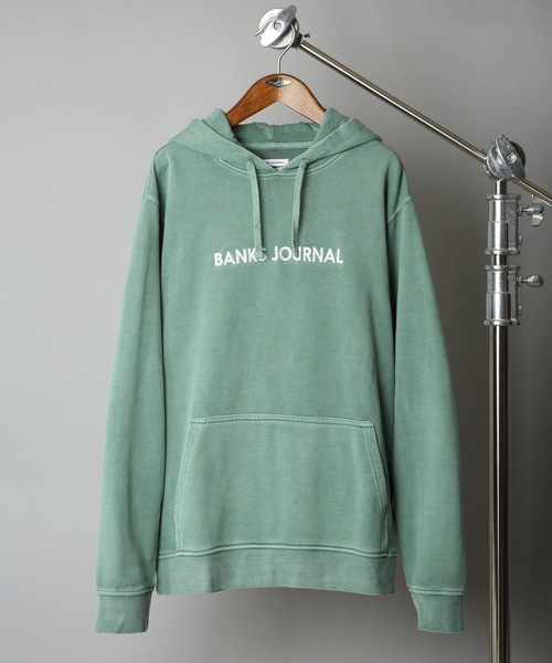 BANKS(バンクス)の「PARKER/BANKS(バンクス)プルオーバーパーカー(パーカー・メンズ・ダークカーキ/サーモンピンク/その他1・LARGE/MEDIUM/SMALL/X-LARGE)」の2枚目の写真