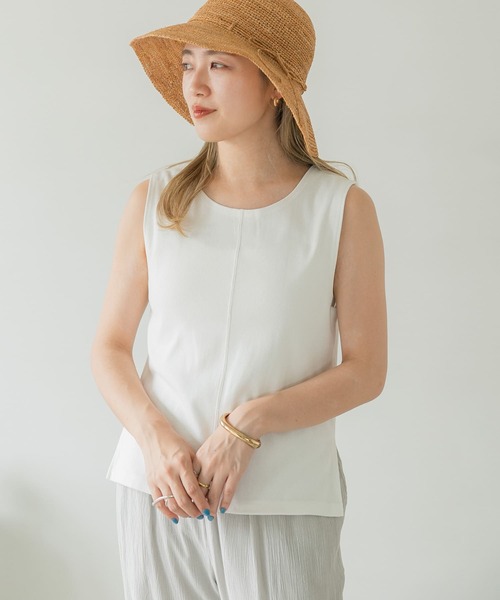 ITEMS URBANRESEARCH（アイテムズ アーバンリサーチ）の「アウトリンキングタンクトップ（タンクトップ・レディース・ブラック/ライトカーキ/オフホワイト・FREE）」の2枚目の写真