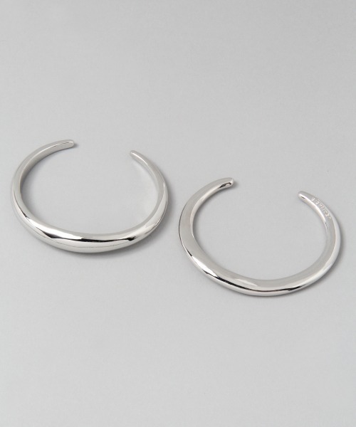 JEANASIS（ジーナシス）の「メタル2Pバングル/950415（バングル/リストバンド・レディース・シルバー/ゴールド・FREE）」の4枚目の写真