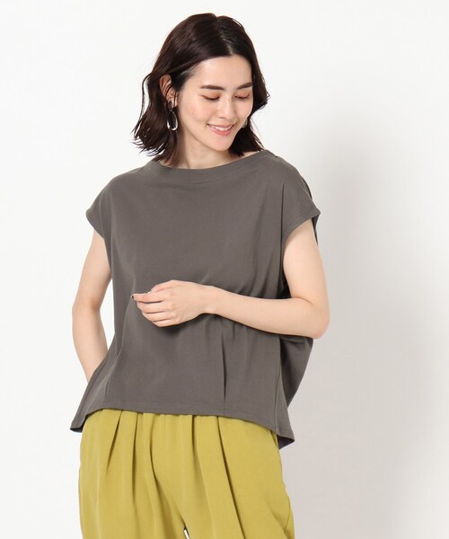 THE SHOP TK （ザ ショップ ティーケー ）の「◆裾タックトップス（Tシャツ/カットソー・レディース・チャコールグレー/ブラック/オフホワイト/ブラック系2/ブラウン系・12/13）」の4枚目の写真