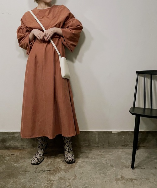 kivi（キヴィ）の「ボレロ2WAYワンピース（ワンピース・レディース・ブラック/アイボリー/キャメル/ダークブラウン・FREE）」の17枚目の写真