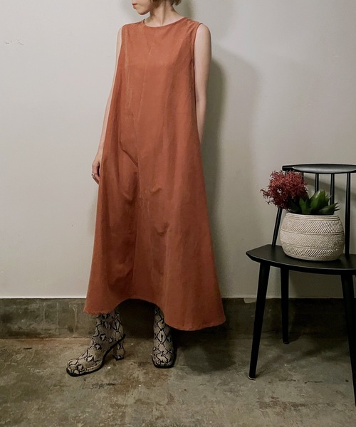 kivi（キヴィ）の「ボレロ2WAYワンピース（ワンピース・レディース・ブラック/アイボリー/キャメル/ダークブラウン・FREE）」の11枚目の写真