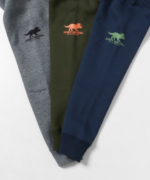 KRIFF MAYER Kid's Collection（クリフメイヤーキッズコレクション）の「光る白亜スウェット(プテラ)（スウェット・キッズ・ネイビー/カーキ/グレー・120/140/160/130/150/170）」の17枚目の写真