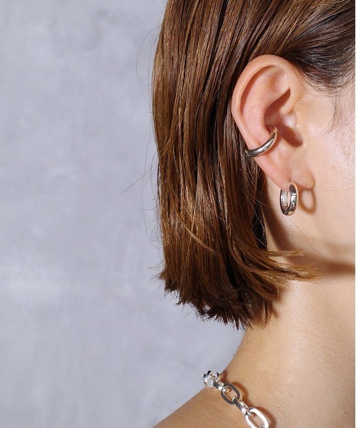 ISOLATION（アイソレーション）の「【ISOLATION / アイソレーション】Silver925 Wrap Pierce 15mm/ シルバー925 ラップピアス（ピアス（片耳用）・レディース・シルバー・FREE）」の11枚目の写真